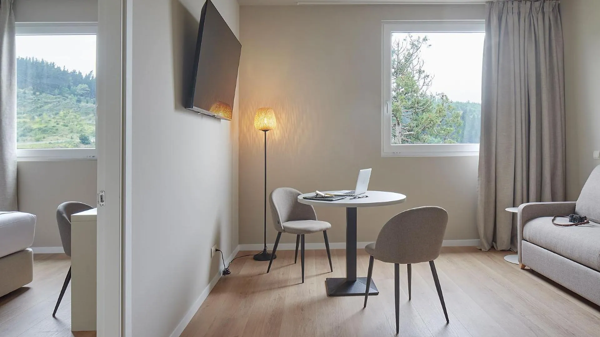 ****  Hotel Sukha Escoriaza Spanien