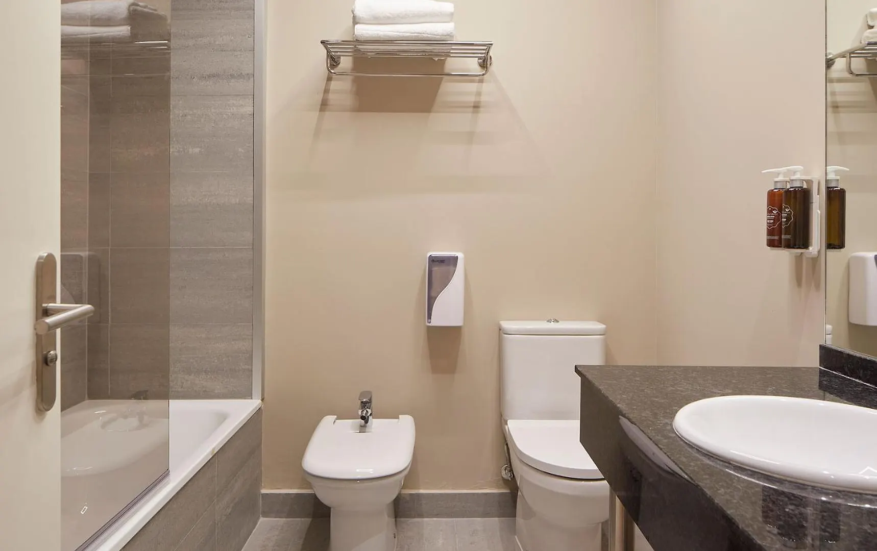 Hotel Sukha Escoriaza 4*,